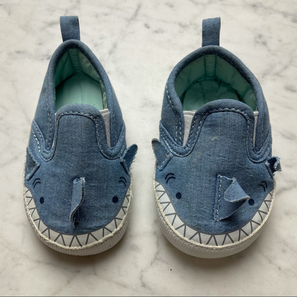 Target Baby Walker 3-6M Shark Slip on Shoes
